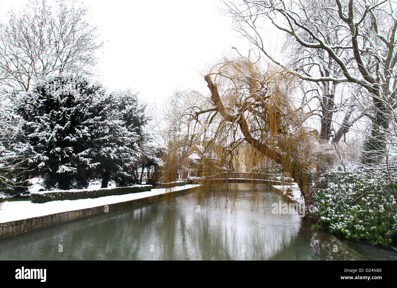 Holme Mills nr Biggleswade, Bedfordshire, UK, 14th January 2013. As the
