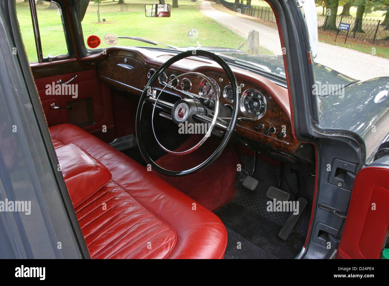 1960 Humber Super Snipe Estate Series II Stock Photo Alamy