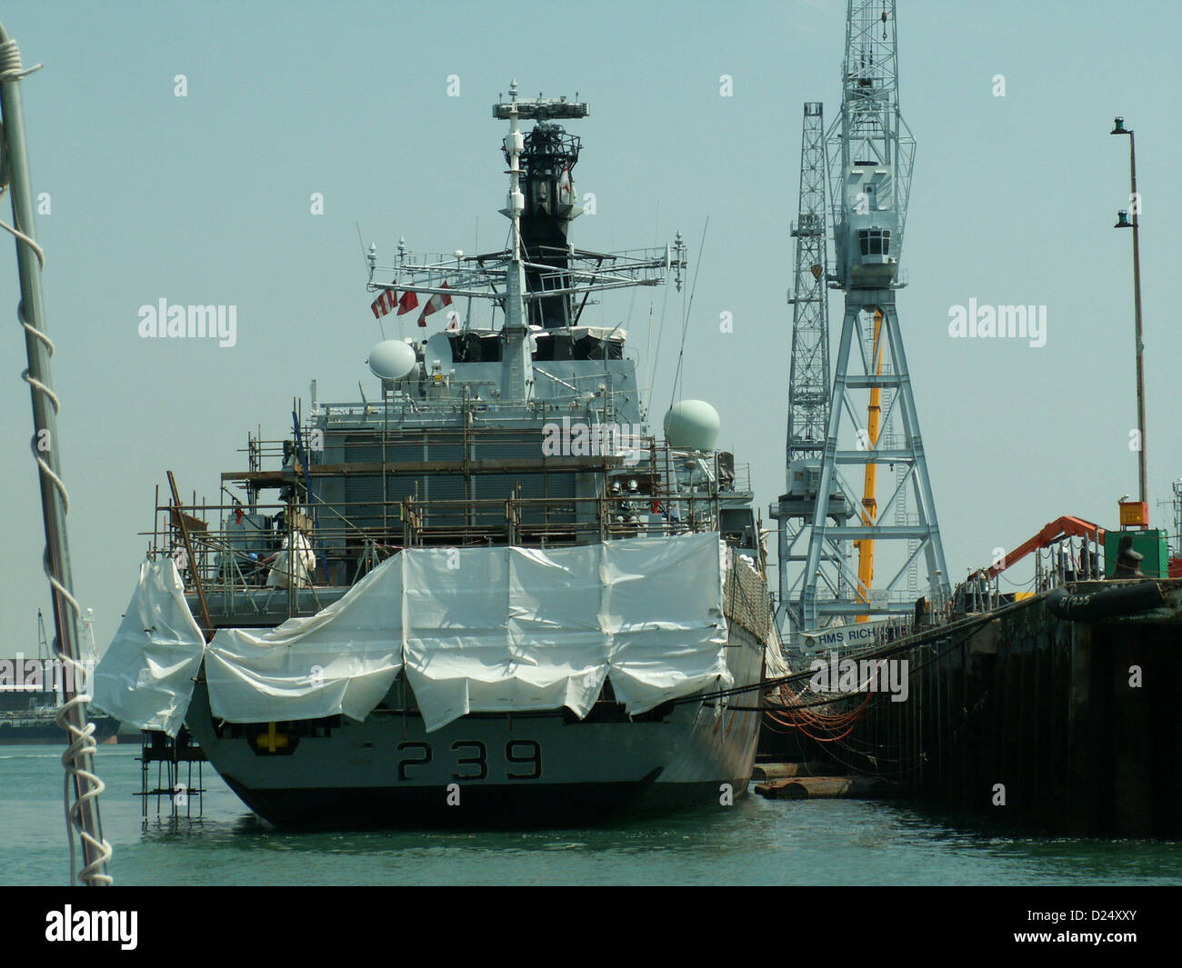 Hms richmond f239 hi-res stock photography and images - Alamy