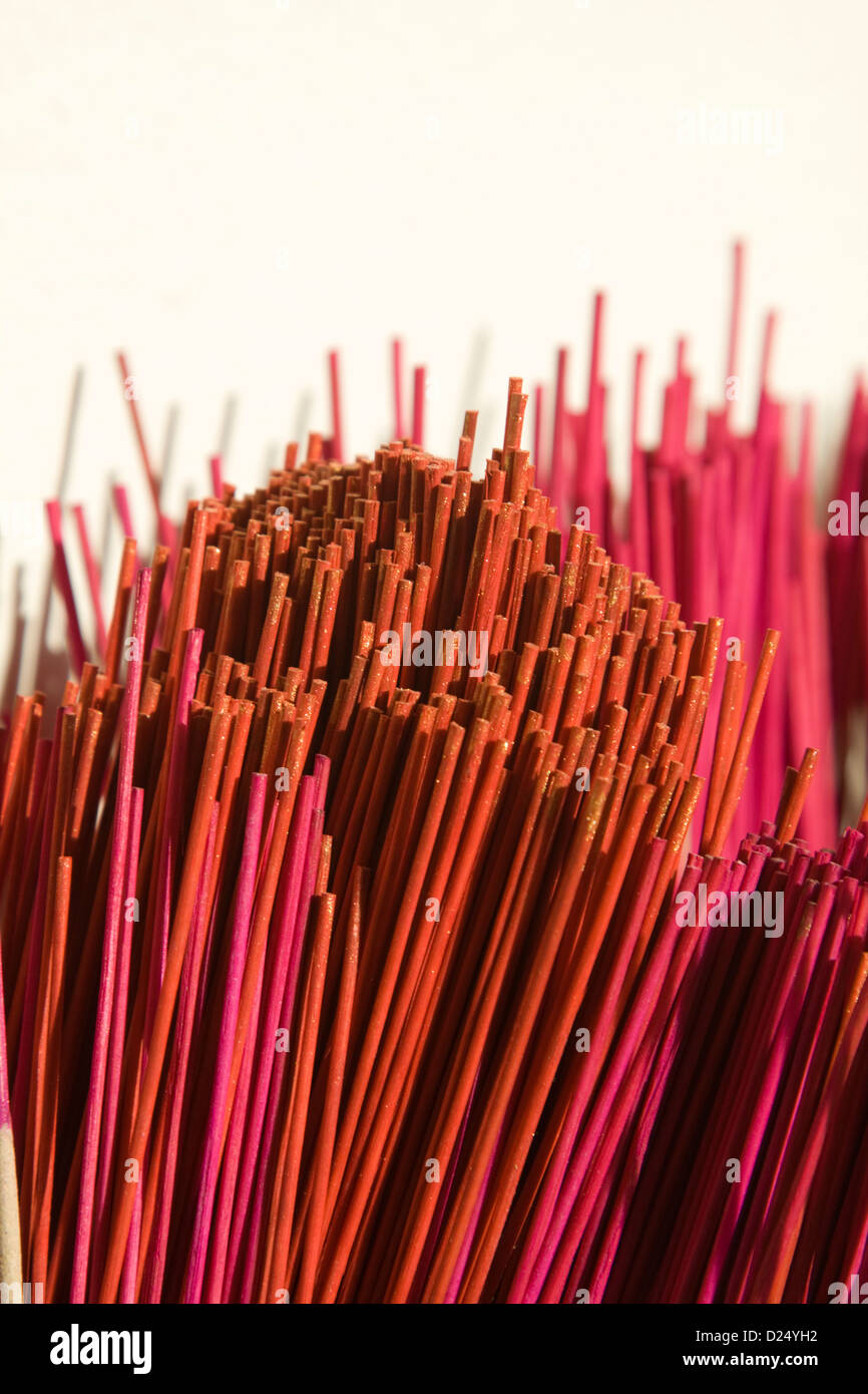 Incense sticks singapore hi-res stock photography and images - Alamy