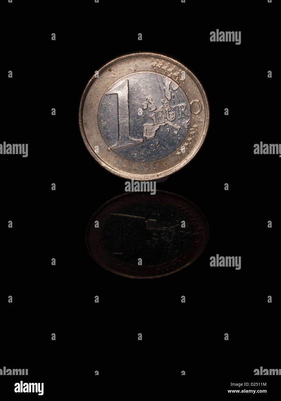 Coin reflection hi-res stock photography and images - Alamy