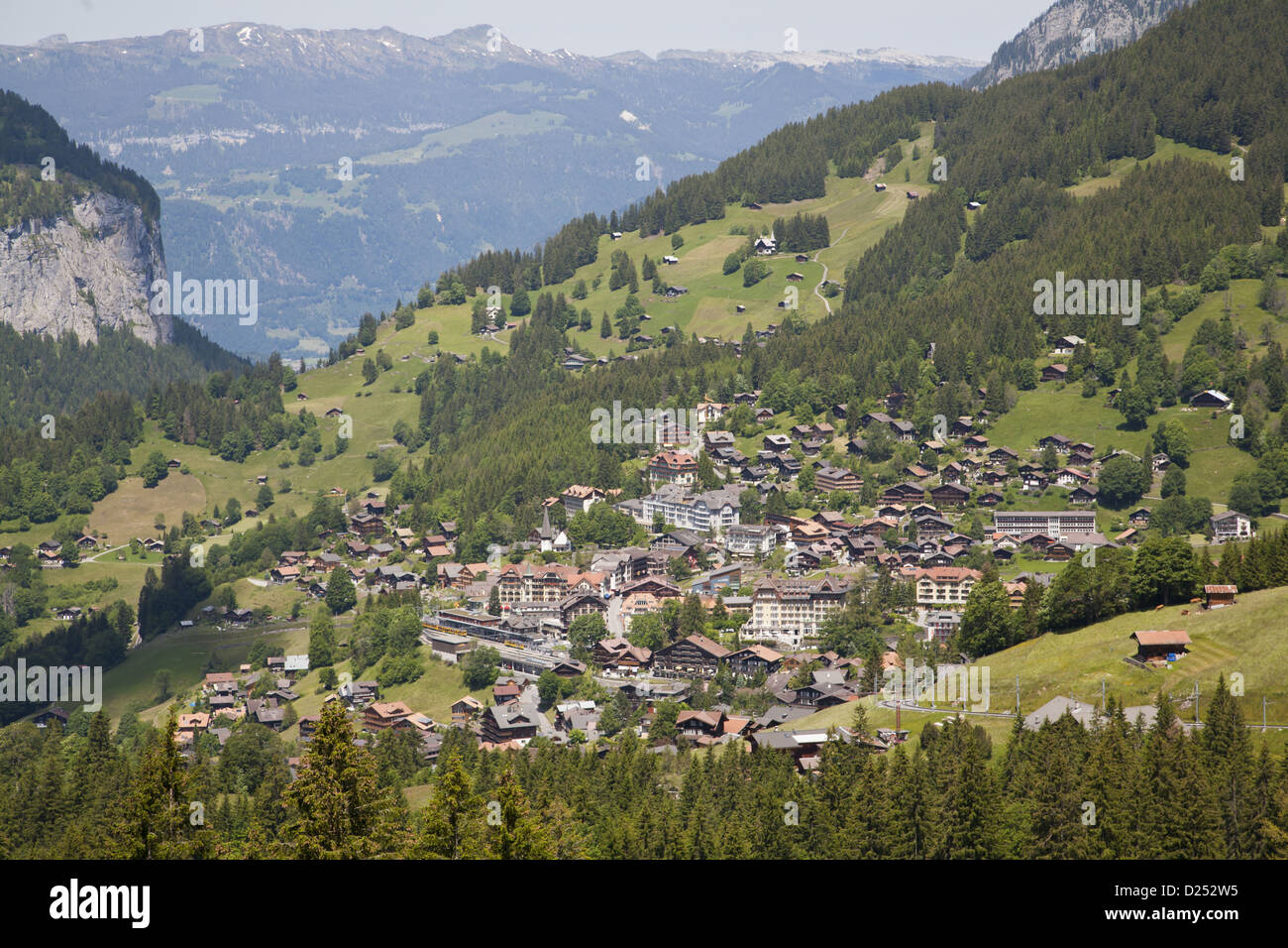 Wengen villages hi-res stock photography and images - Alamy