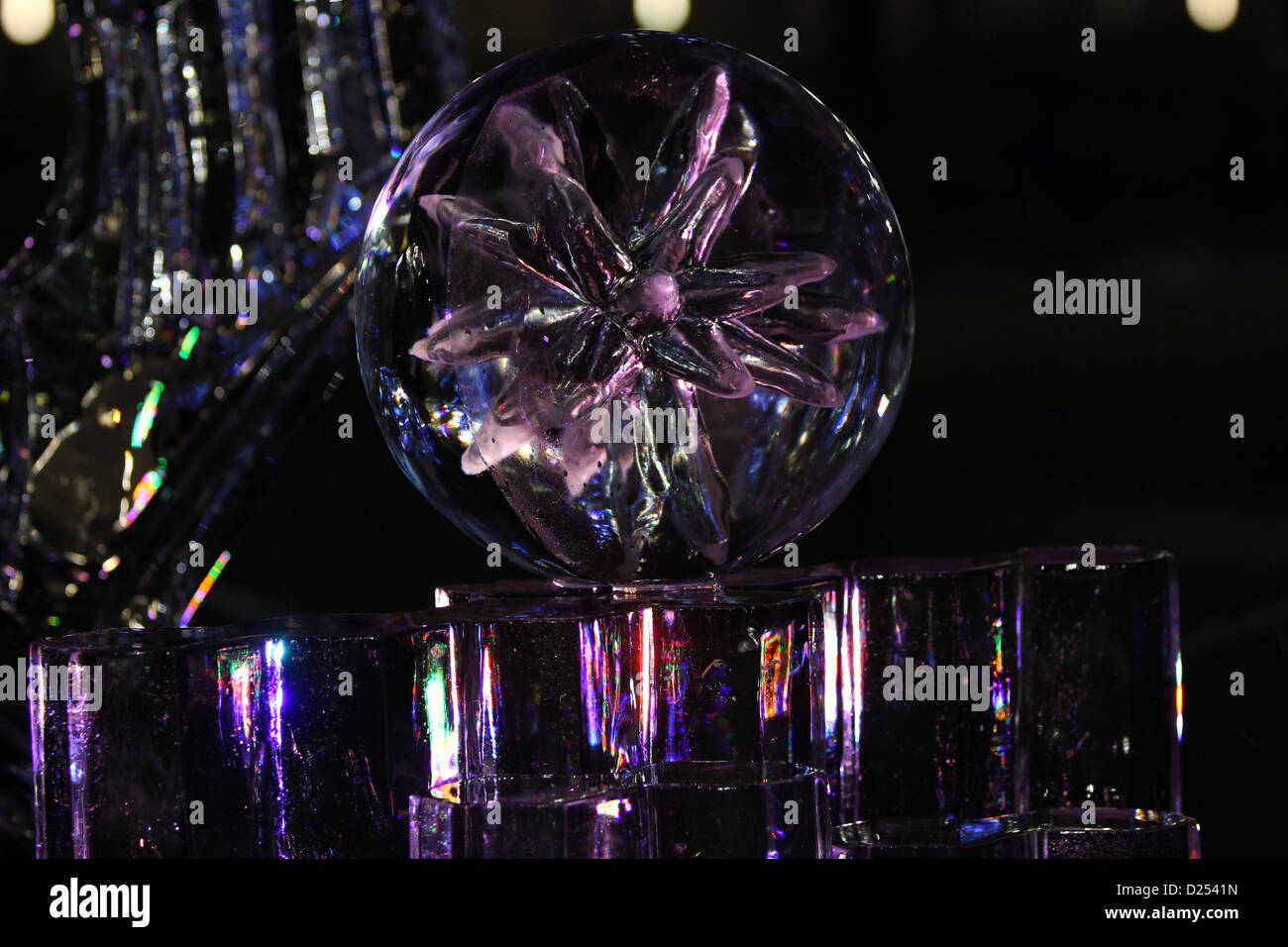 London Ice Sculpting Festival at Canary Wharf 2013 Stock Photo - Alamy