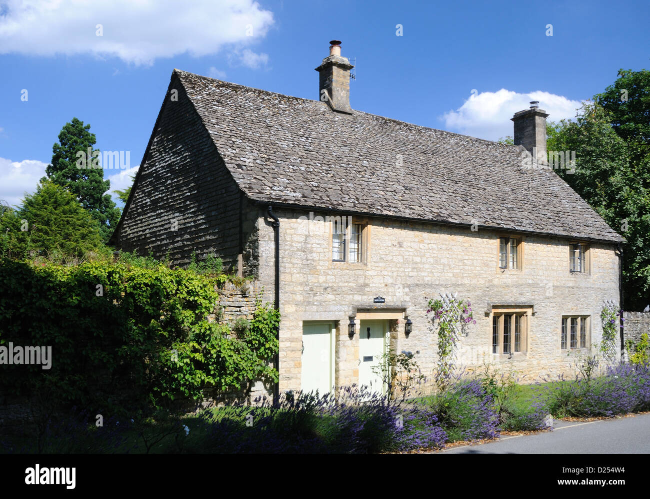 Manor Cottage in Lower Slaughter, Gloucestershire, England Stock Photo