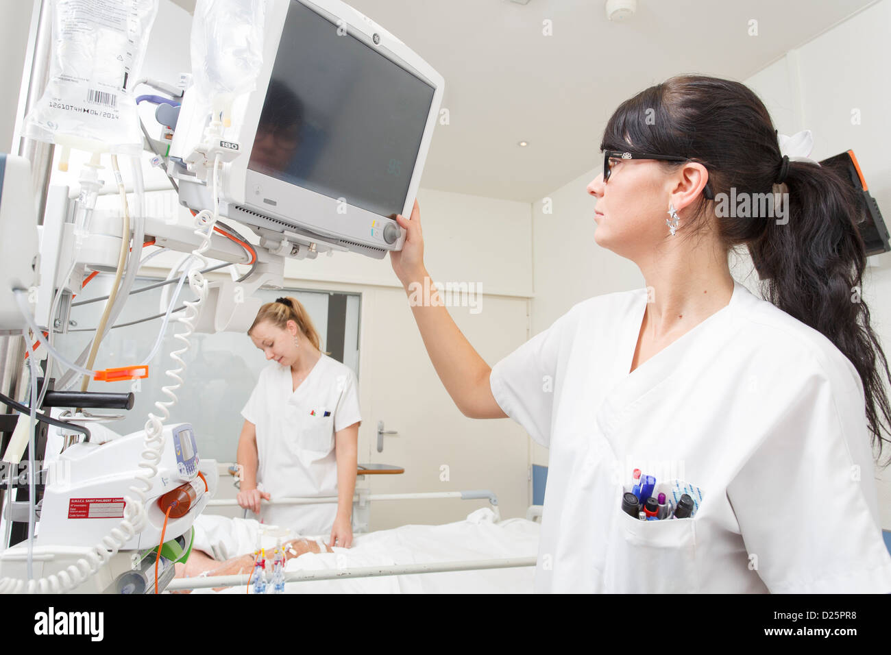 NURSE DISPENSING CARE Stock Photo Alamy
