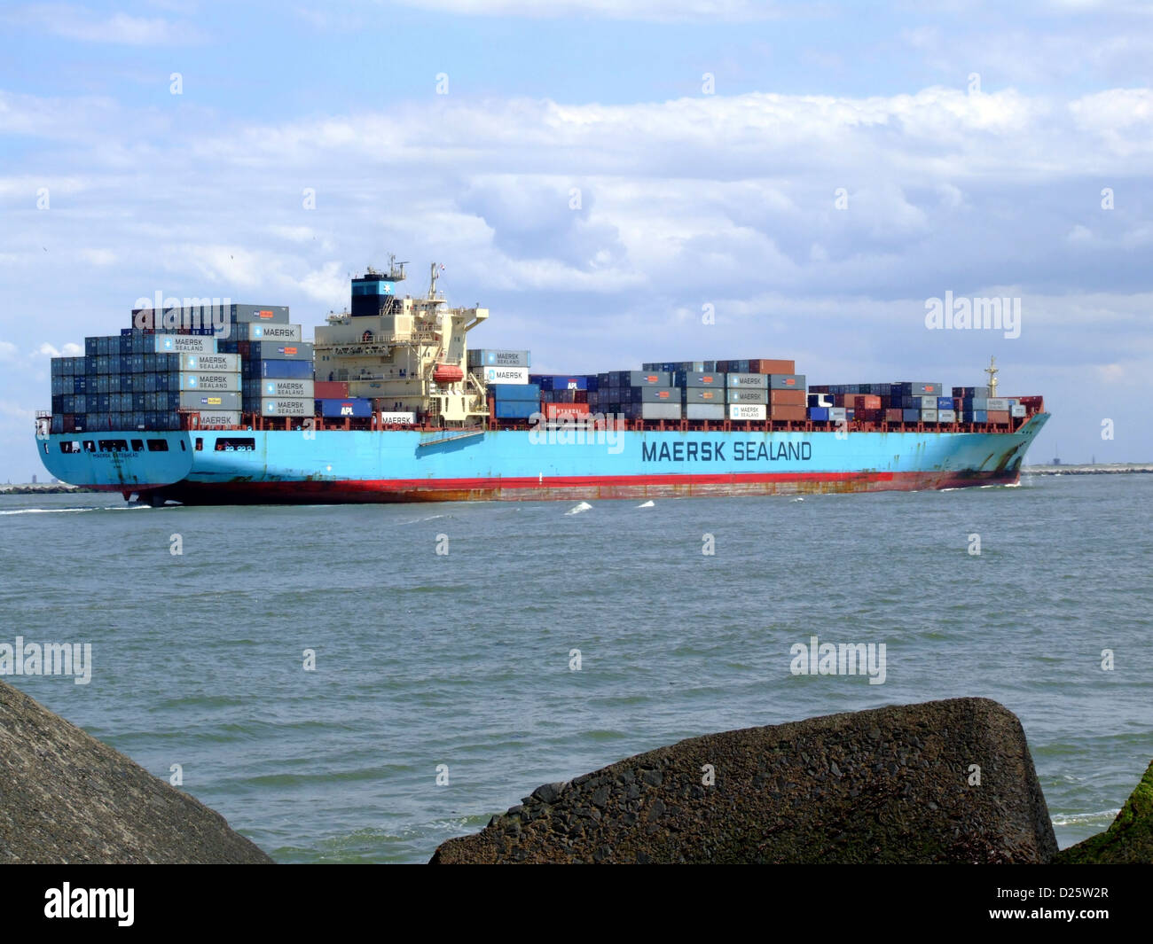 Merchant Container Ship Merchant cargo container ships Stock Photo - Alamy
