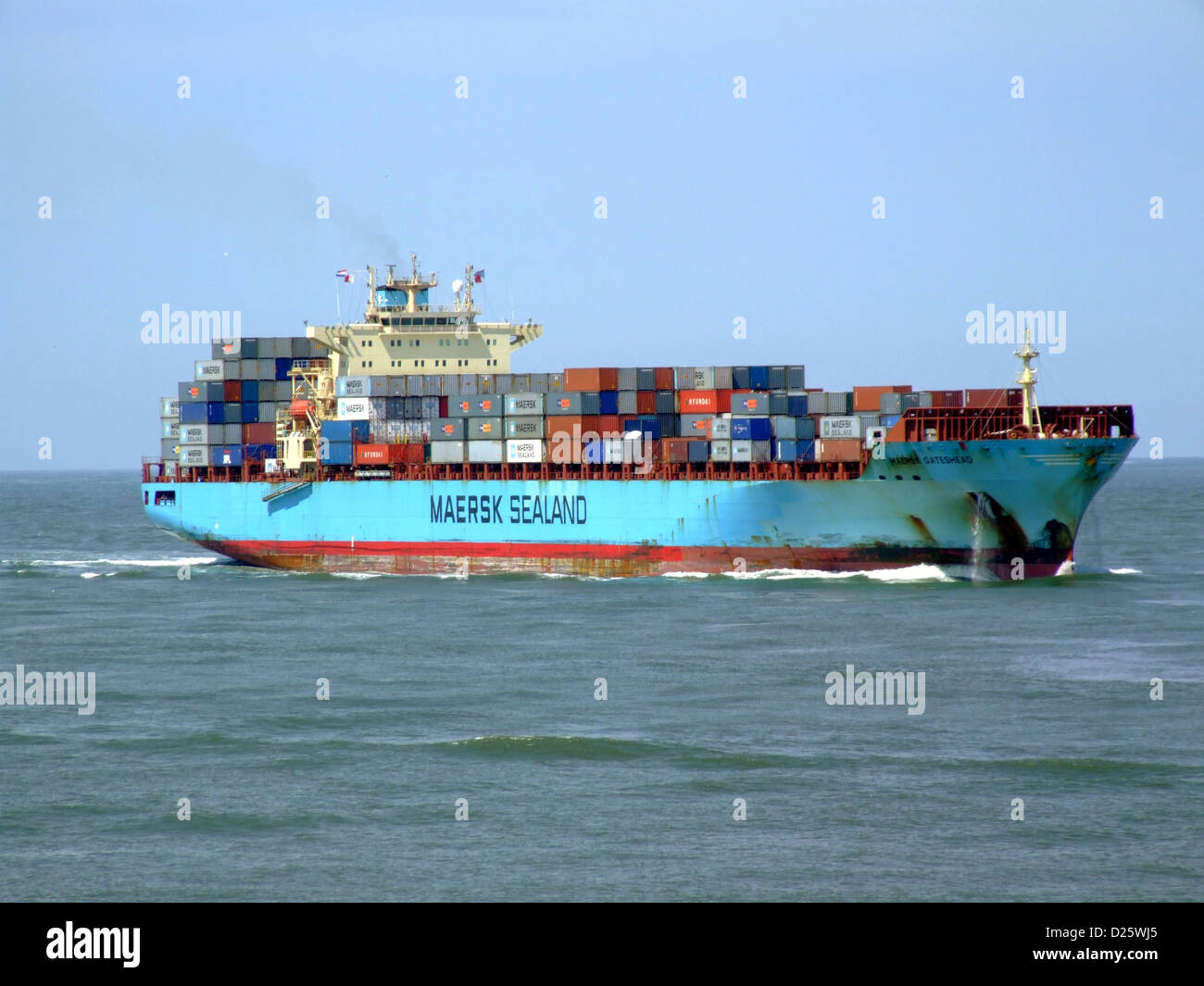 Merchant Container Ship Merchant cargo container ships Stock Photo - Alamy