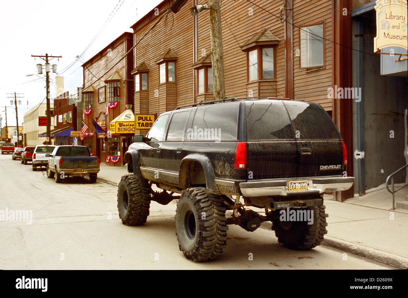 Jacked Up Suv High Resolution Stock Photography And Images Alamy