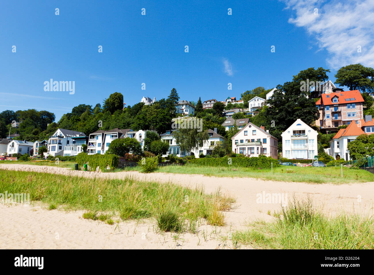 Homes at the Elbe beach of Hamburg's noble district Blankenese Stock