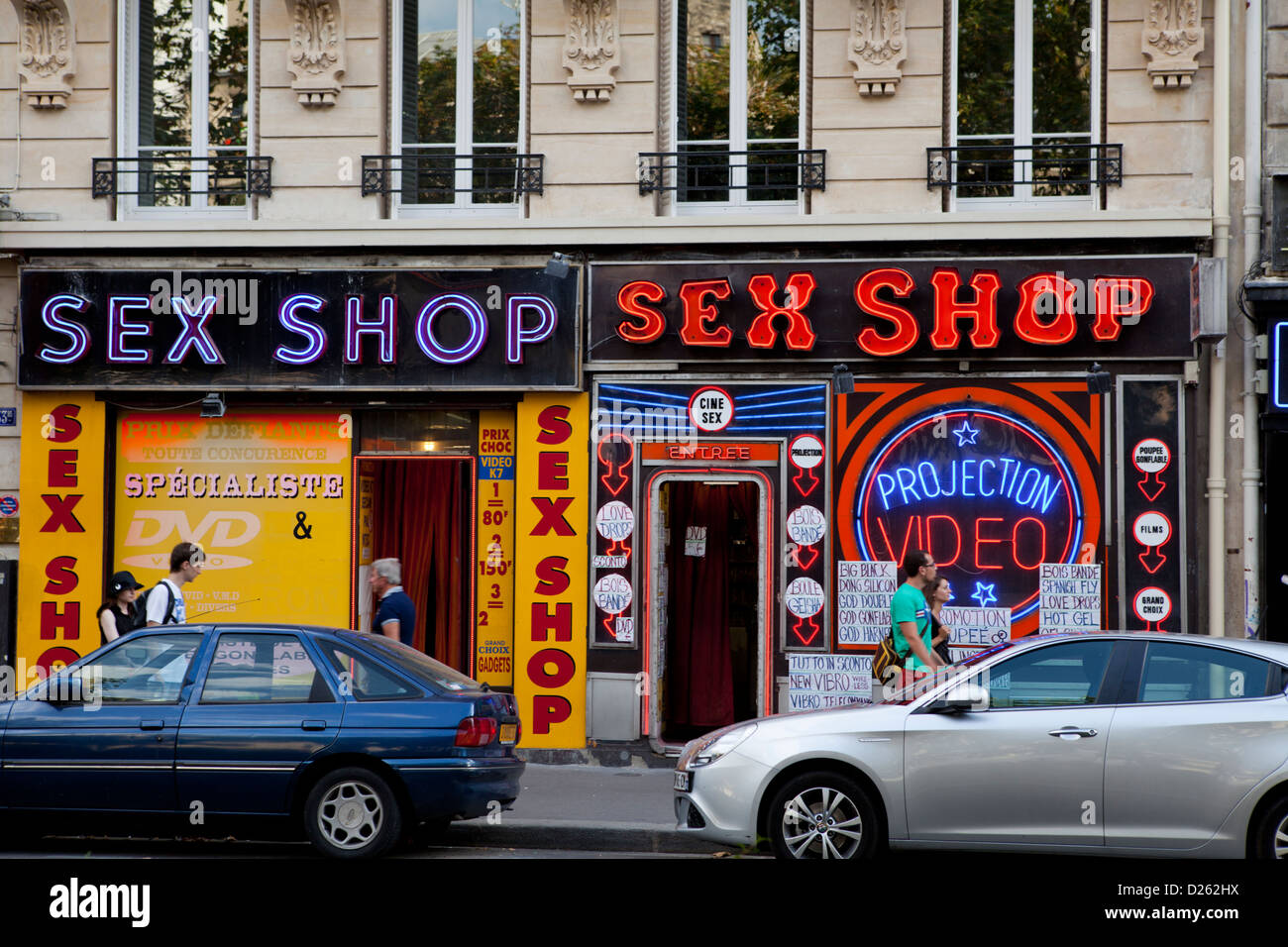 Sex with pictures in Paris