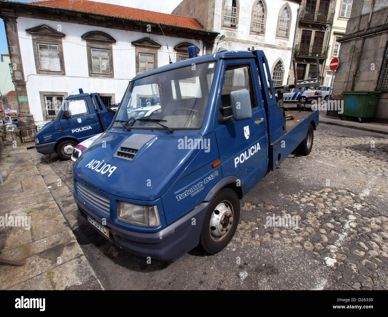 Police car.Policia Porto Iveco Daily 35-8Police car Stock Photo - Alamy