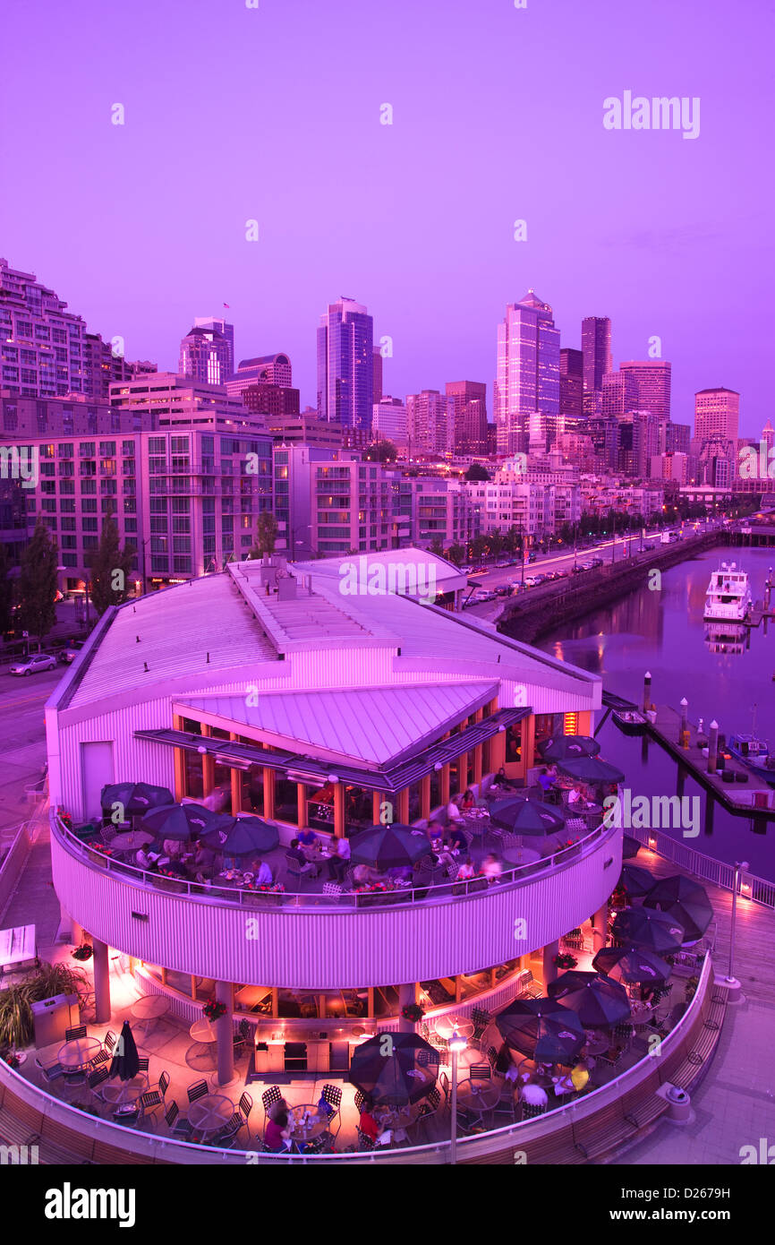 OUTDOOR RESTAURANT PIER 66 BELL STREET MARINA ELLIOT BAY DOWNTOWN