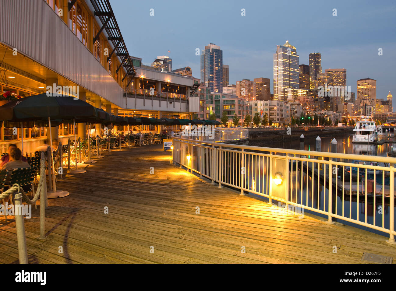 OUTDOOR RESTAURANTS PIER 66 BELL STREET MARINA ELLIOT BAY DOWNTOWN