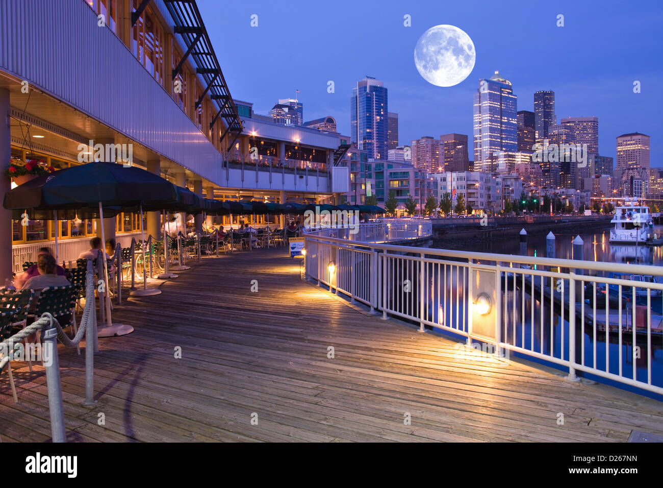 OUTDOOR RESTAURANTS PIER 66 BELL STREET MARINA ELLIOT BAY DOWNTOWN