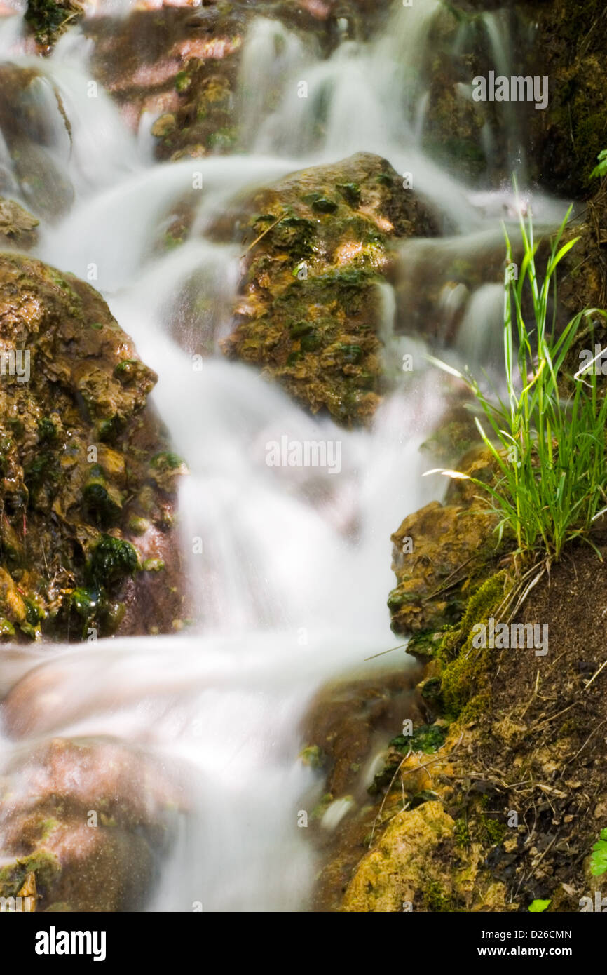 Falling water flowing water photos hi-res stock photography and images ...