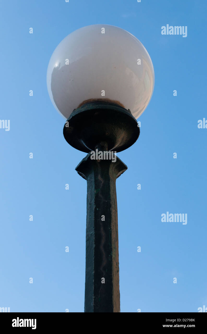 Lamppost globes deals