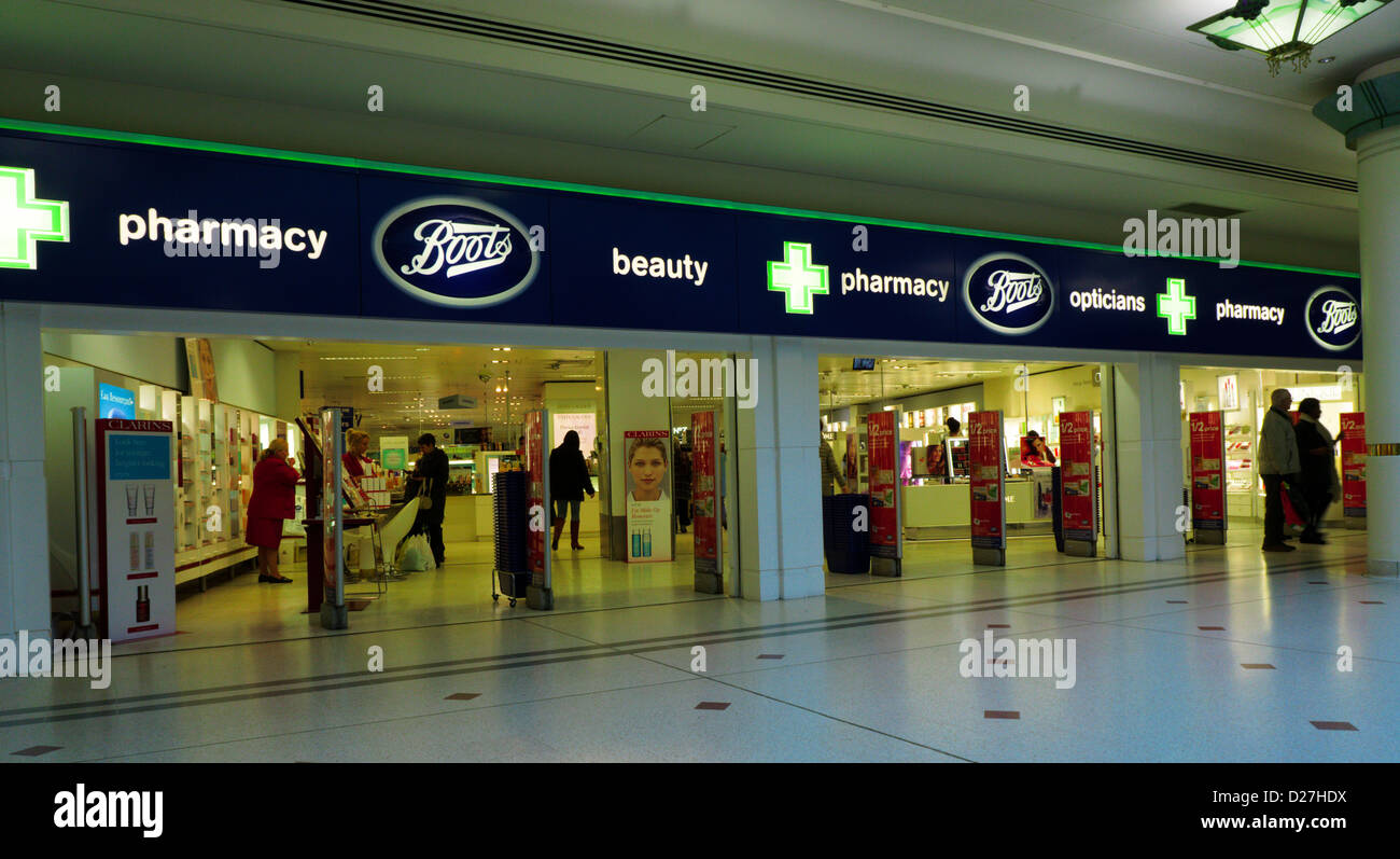 Boots Pharmacy Interior High Resolution Stock Photography and Images - Alamy