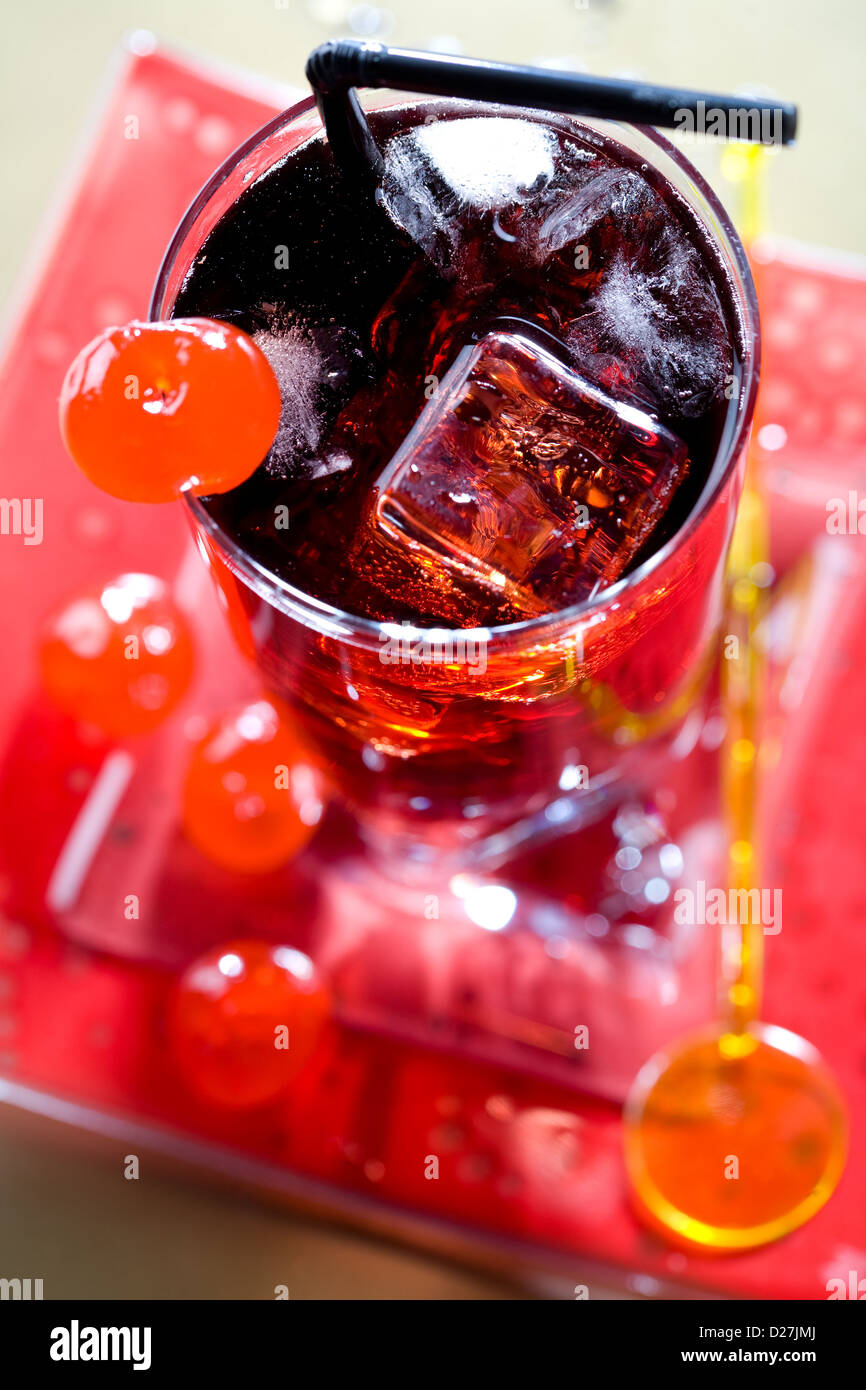 sipper top