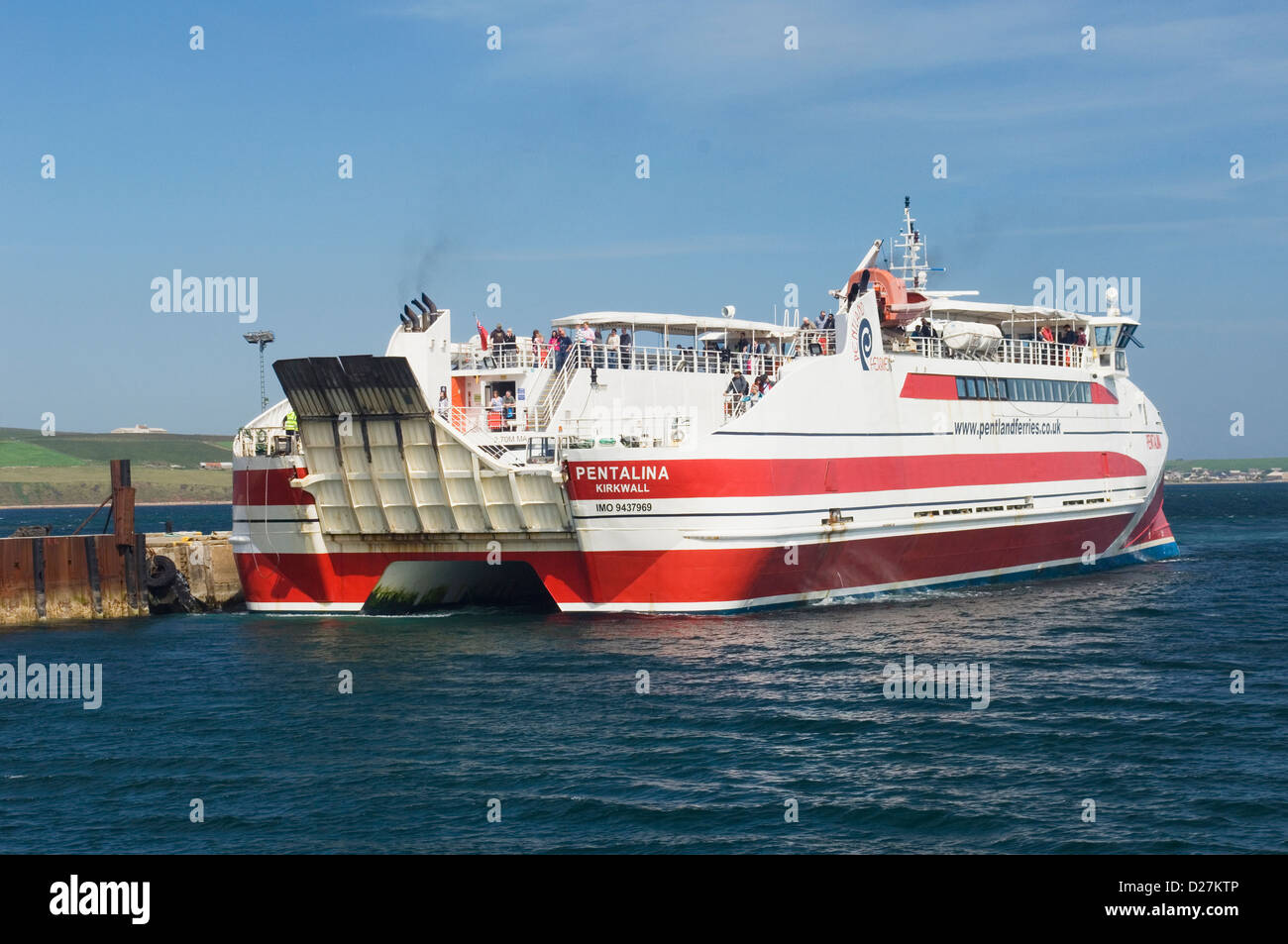 The Orkney ferry 'Pentalina' at St. Margaret's Hope, South Ronaldsay, Orkney Islands, Scotland. Stock Photo