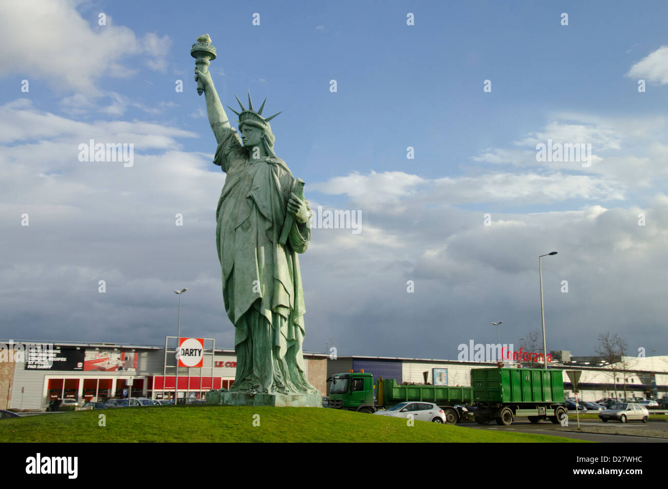 Replica scale model by bartholdi hi-res stock photography and images - Alamy