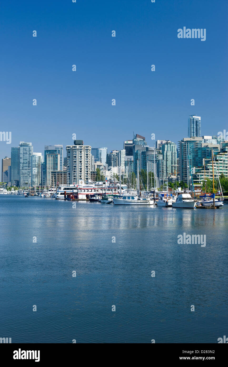 COAL HARBOUR FROM STANLEY PARK DOWNTOWN SKYLINE VANCOUVER BRITISH ...