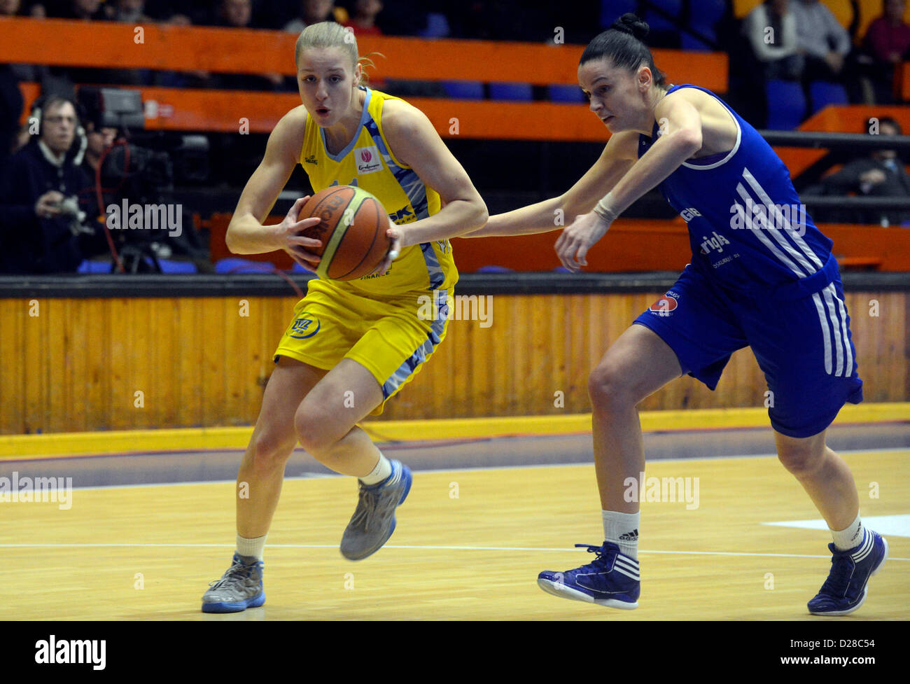 EuroLeague Women 2012-13, 11th round ZVVZ USK Praha vs Novi Zagreb Stock  Photo - Alamy
