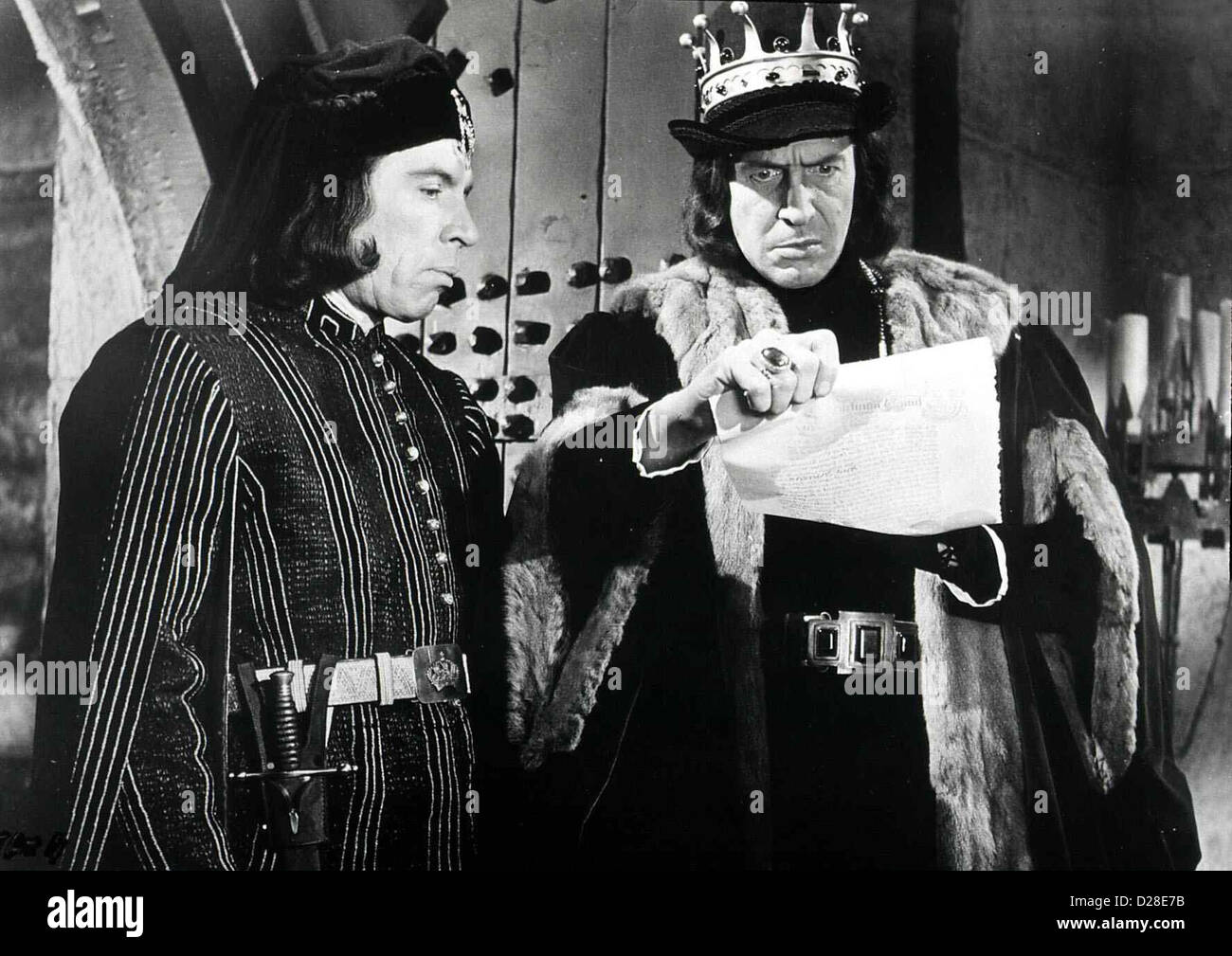 Der Massenmoerder Von London  Tower London  Michael Pate, Vincent Price Richard von Gloucester (Vincent Price,r) ersticht Stock Photo