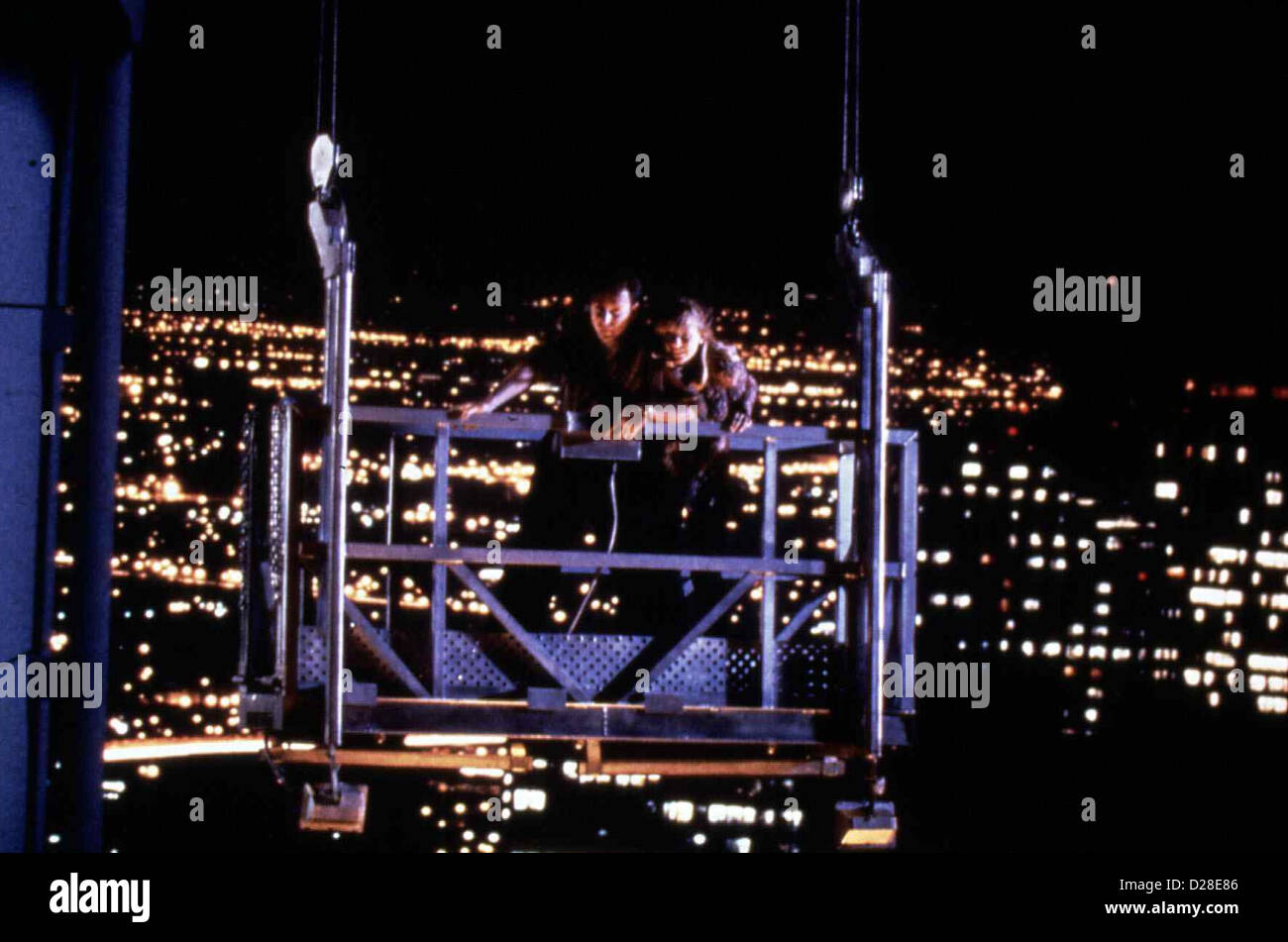 The Tower   Tower, The   Paul Reiser Tony Minot (Paul Reiser) in Szene *** Local Caption *** 1989  -- Stock Photo