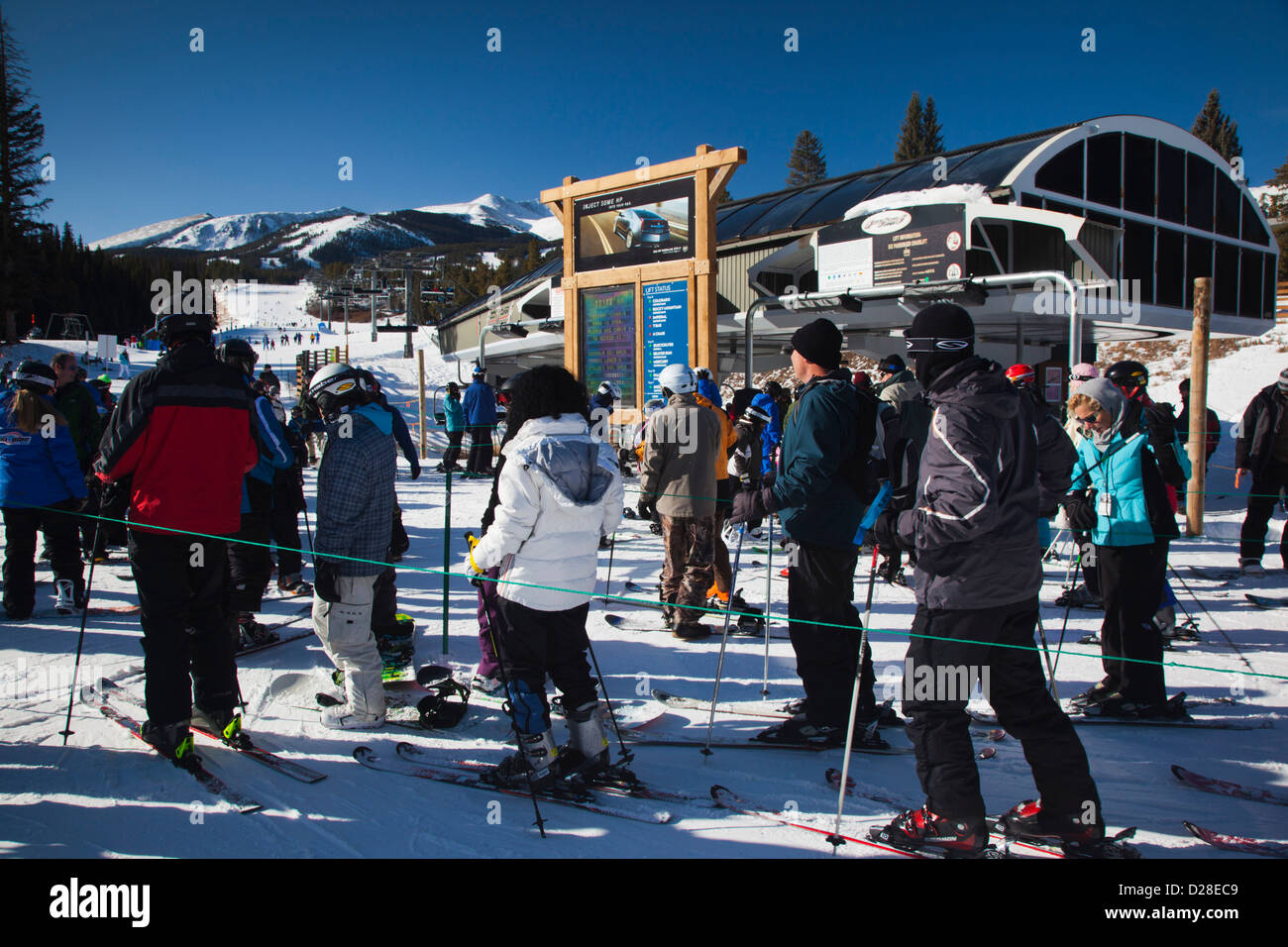 USA, Colorado, Breckenridge, Quicksilver ski lift, skiers Stock Photo Alamy