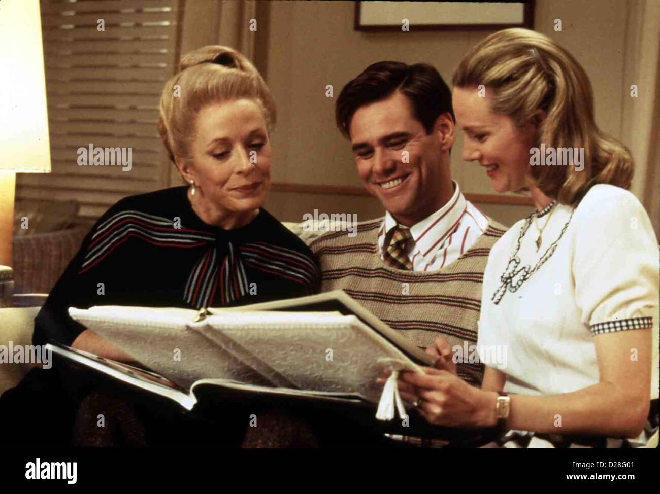 Die Truman Show   Truman Show, The   Holland Taylor, Jim Carrey, Laura Linney *** Local Caption *** 1997  IFTN/Paramount Stock Photo