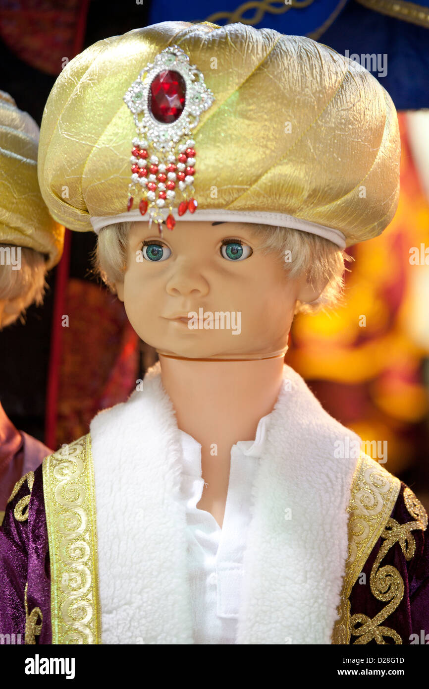 ISTANBUL TURKEY - Grand Bazaar Kapalicarsi Kapali Carsi ( Covered Market ), Mannequin in traditional turkish costume clothes Stock Photo