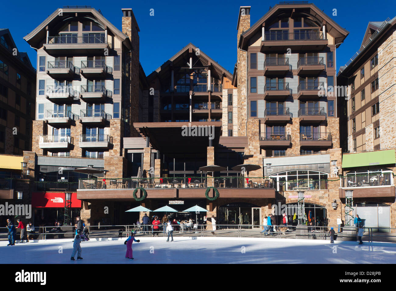 USA, Colorado, Vail, Vail Village Ice Rink at The Lionshead Complex