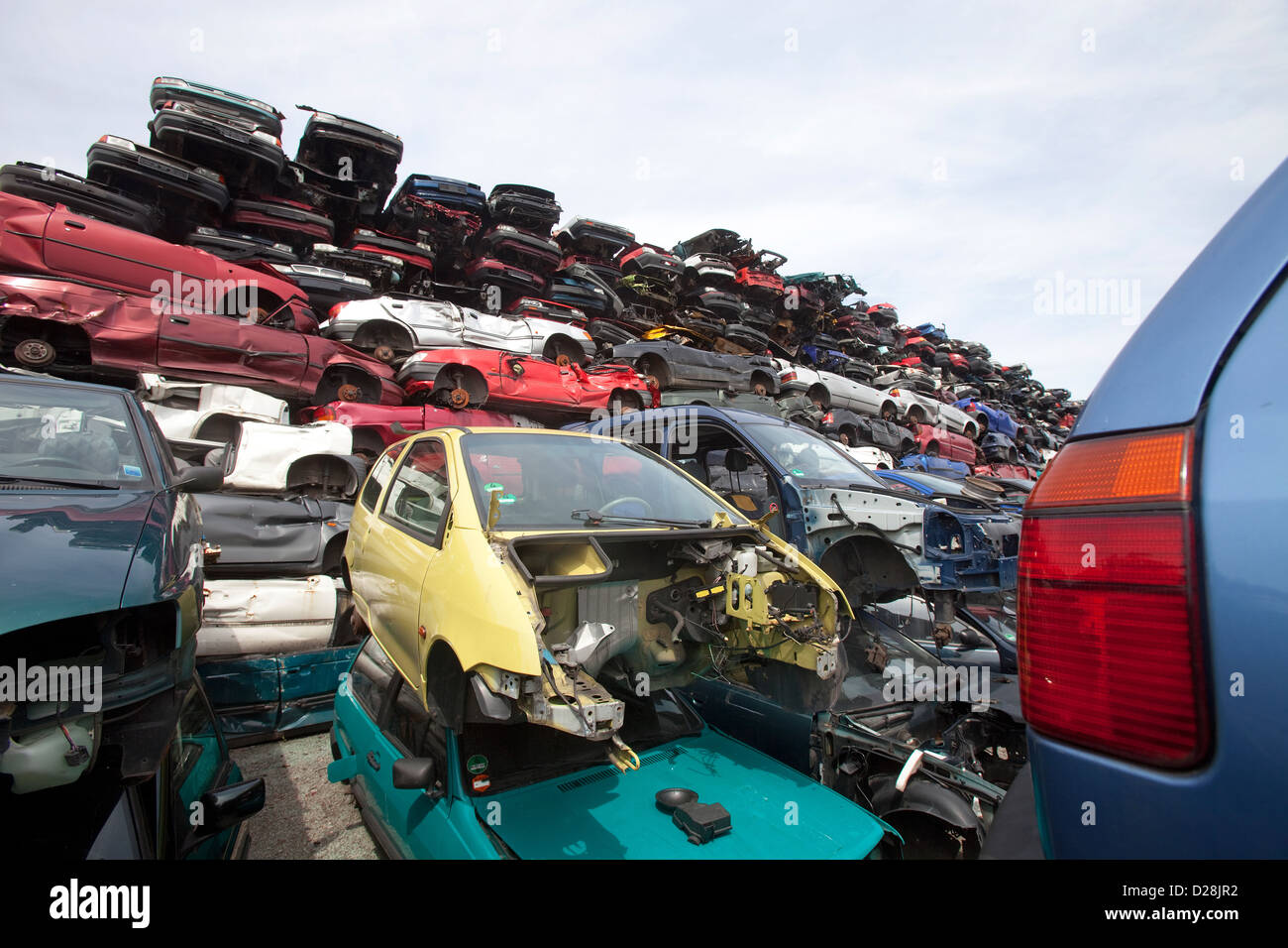 Car junkyard scrap yard germany hires stock photography and images Alamy
