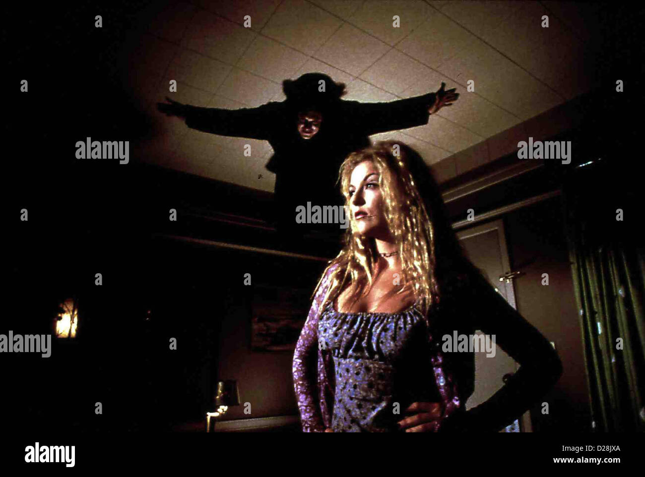 John Carpenter's Vampires   Vampires   Sheryl Lee, Thomas Ian Griffith *** Local Caption *** 1998  Columbia / TriStar Stock Photo