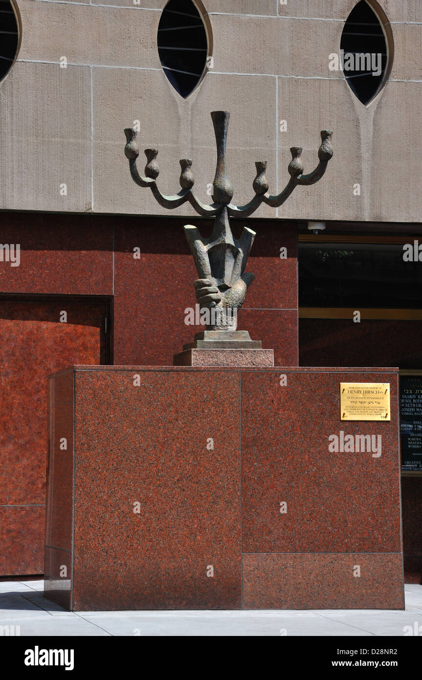 Fifth Avenue synagogue, New York City, USA Stock Photo Alamy