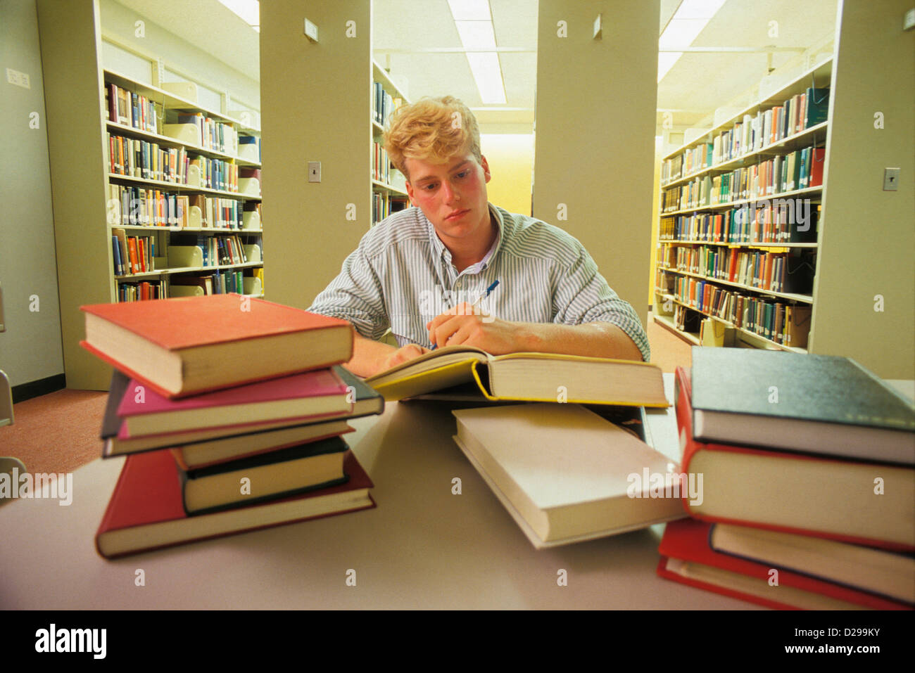 Student In Library Stock Photo - Alamy
