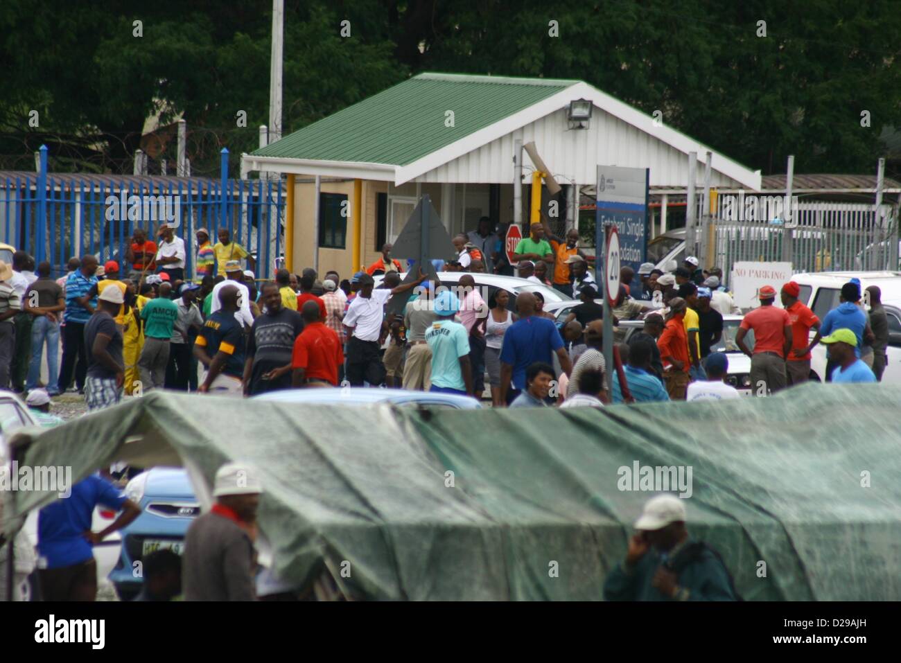 RUSTENBURG, SOUTH AFRICA – Mineworkers protest outside the Khomanani ...