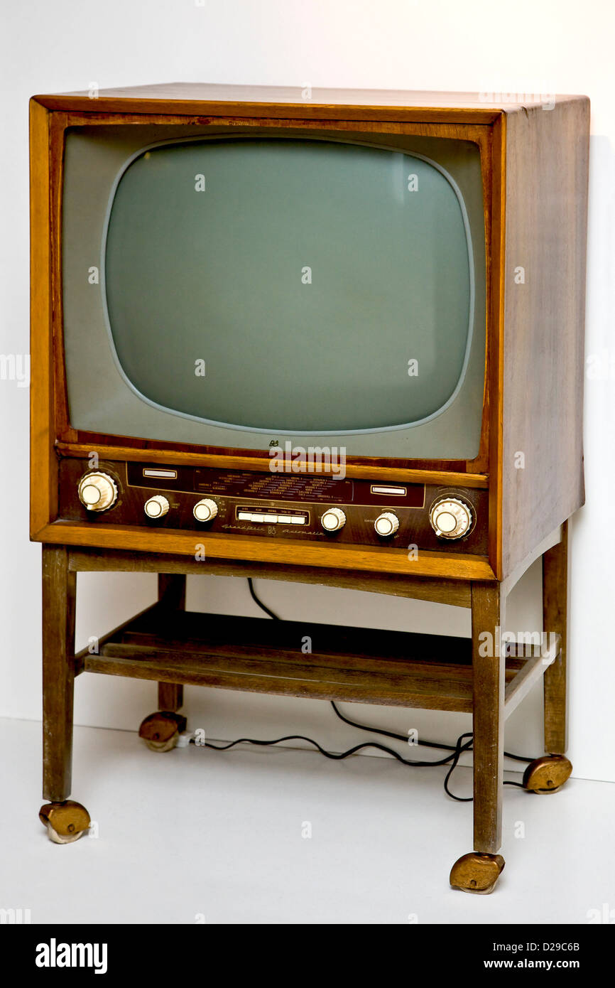 First television set hi-res stock photography and images - Alamy