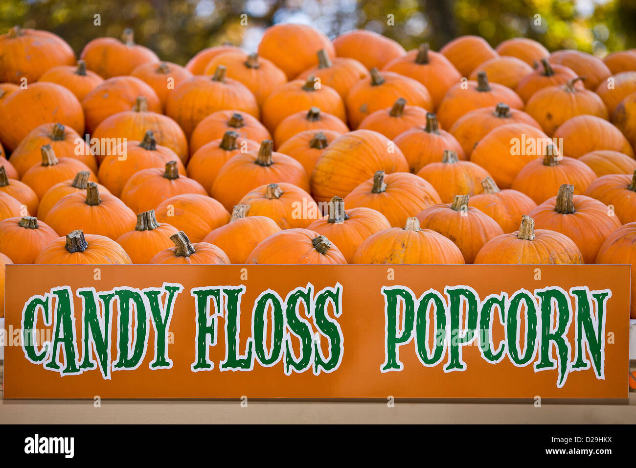 Candy floss and popcorn sign in fro hires stock photography and images Alamy