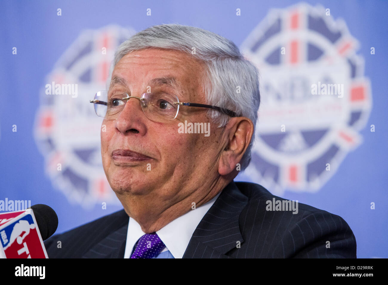 17.01.2013 London, England. NBA Commissioner David Stern talking to the press ahead of the NBA London Live 2013 game between the Detroit Pistons and the New York Knicks from The O2 Arena Stock Photo