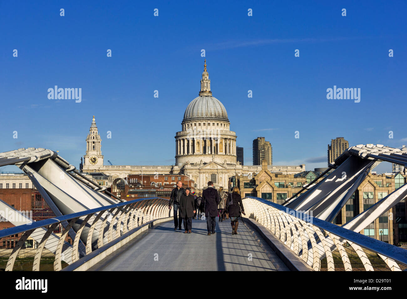 Millennium Bridge and St Paul's Cathedral, London, England, UK Stock Photo