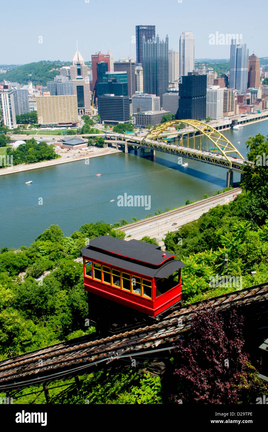 Pittsburgh, Pennsylvania, Alleghany River, Cable Car Stock Photo