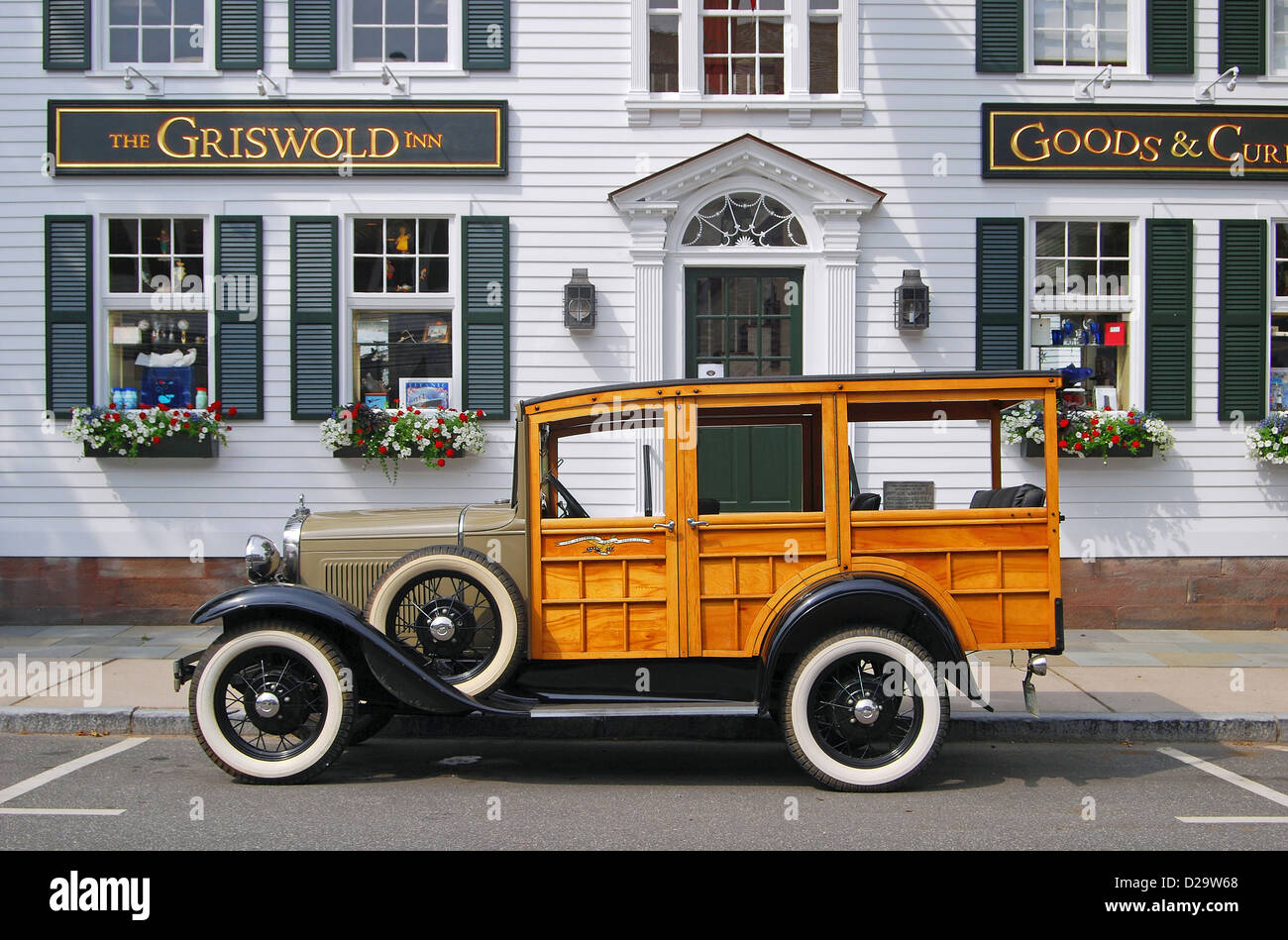 The exterior of the Griswold Inn in Essex, Ct. with a vintage antique