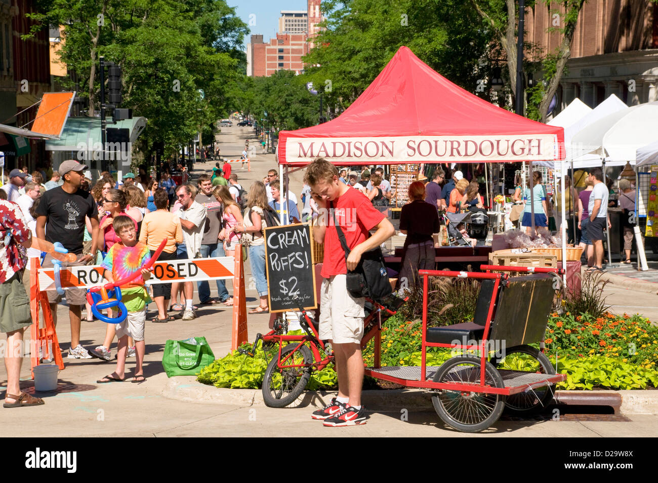 Madison wisconsin farmers market hires stock photography and images