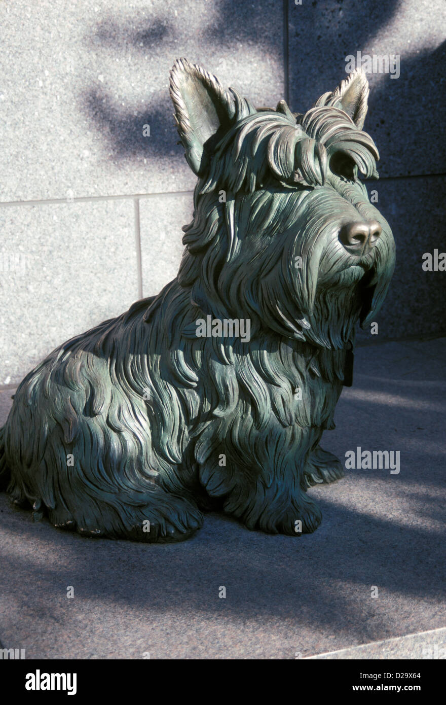 Washington, D.C. Statue Of Franklin Delano Roosevelt’S Dog Fala At Fdr Memorial Stock Photo