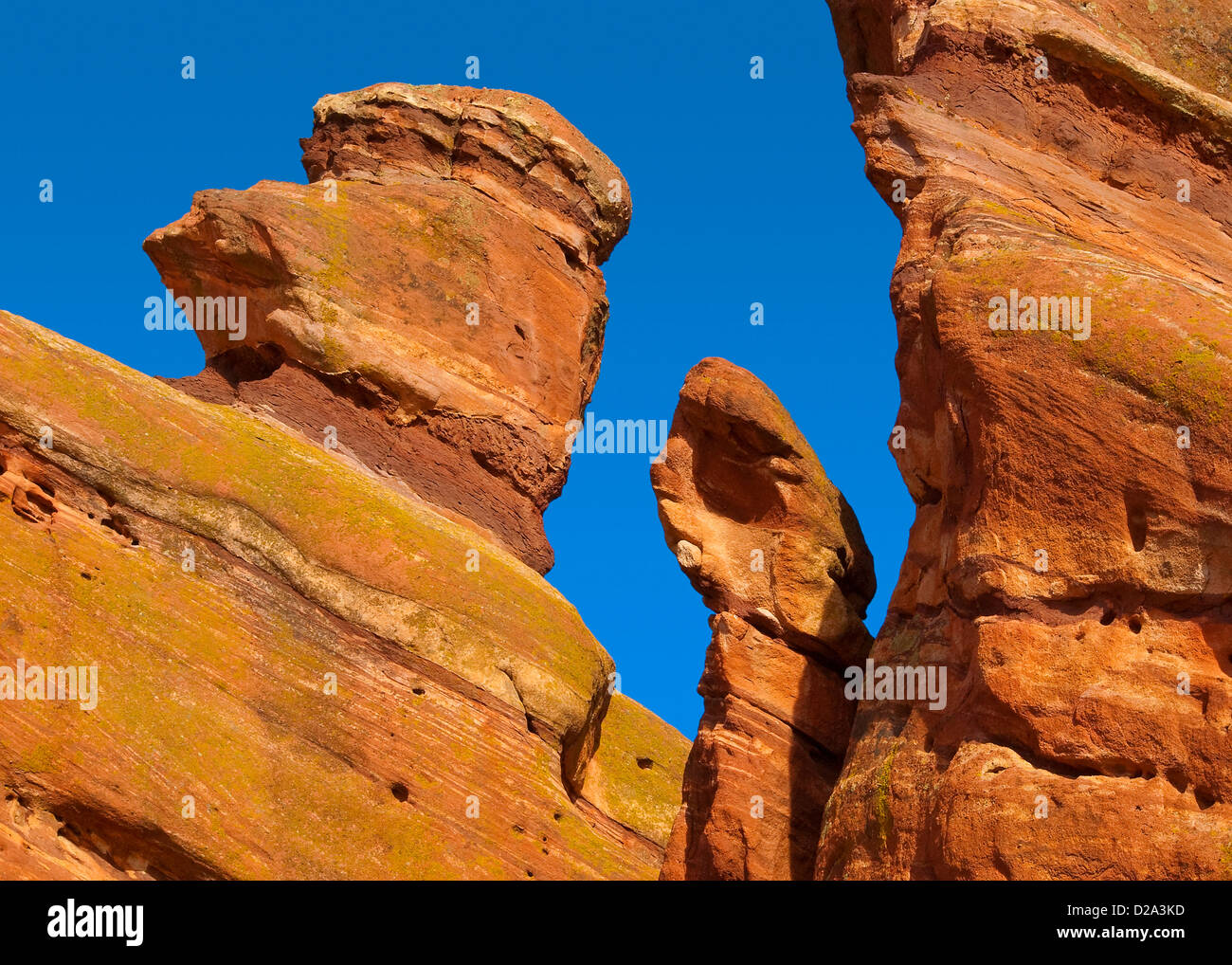 Red rock shapes hi-res stock photography and images - Alamy
