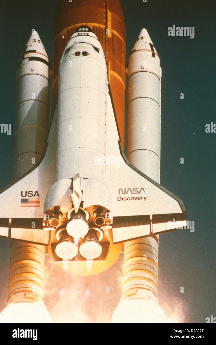 Space Shuttle Discovery, With External Tank And 2 Solid Rocket Boosters, 6/17/85 Stock Photo
