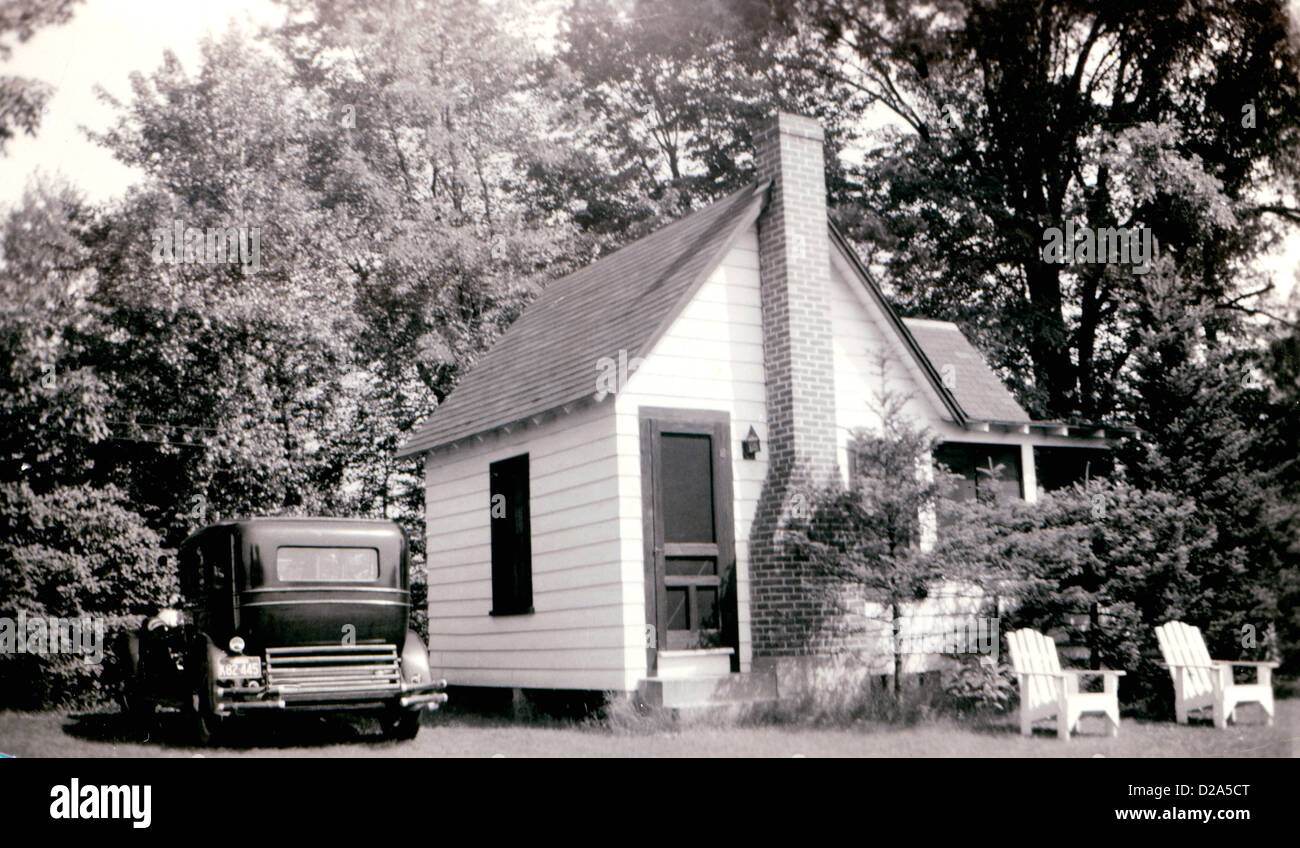 Cottage And Car Circa. 1930S. Stock Photo