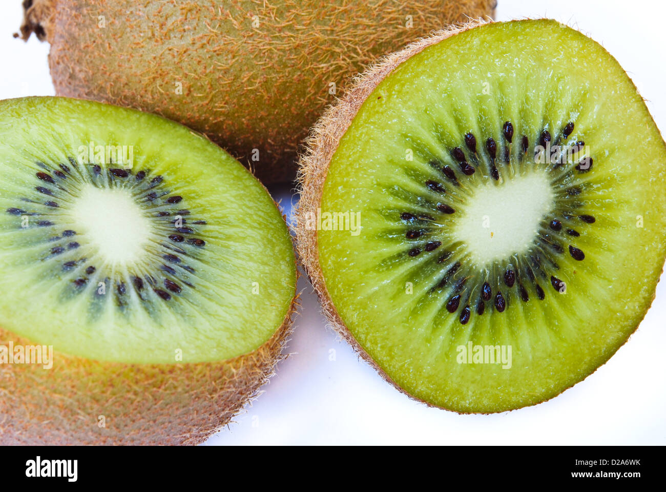 Whole kiwis pile hi-res stock photography and images - Alamy