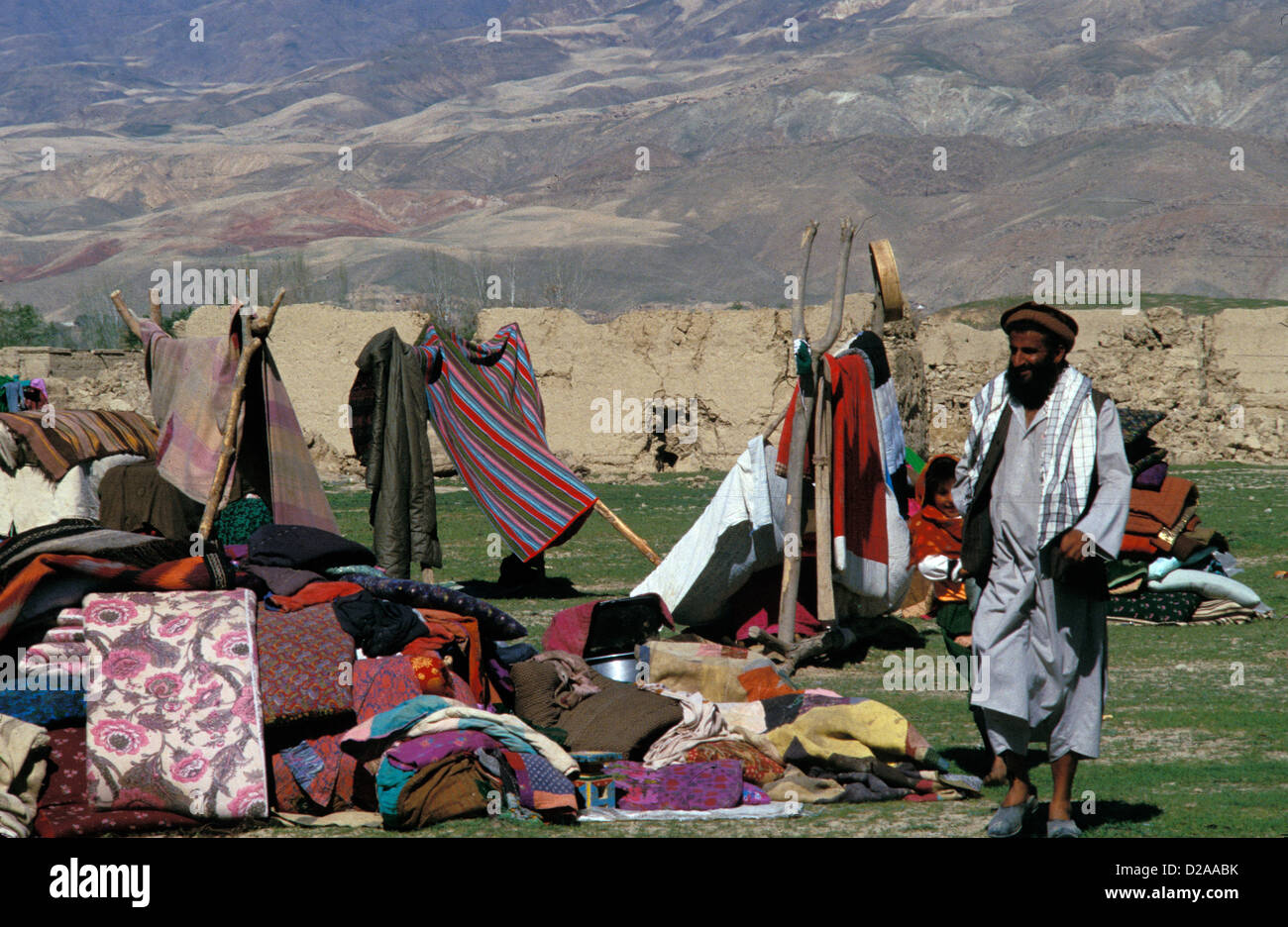 Aftermath of 2005 earthquake hi-res stock photography and images - Alamy